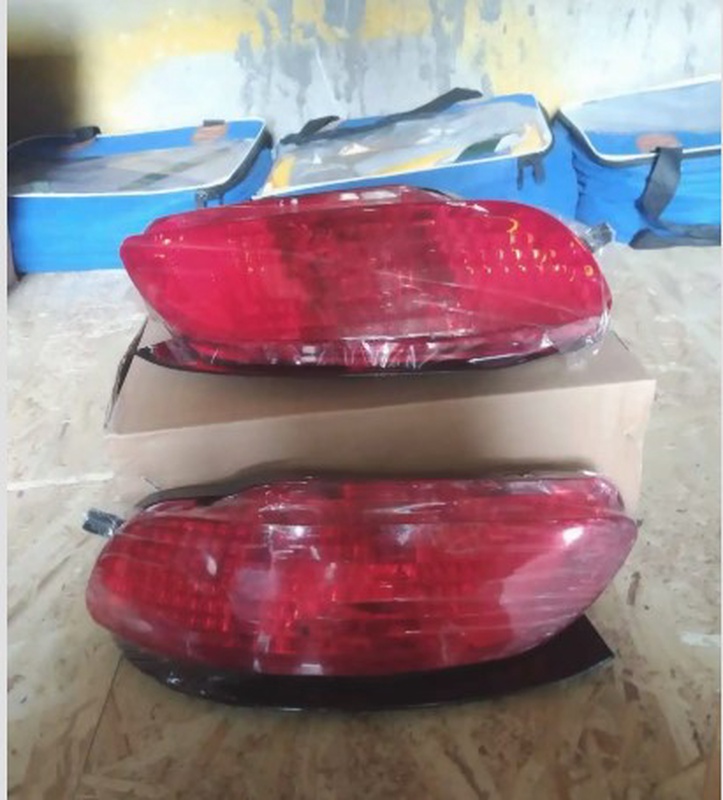Катафот на задний бампер от Lexus RX330/350/400